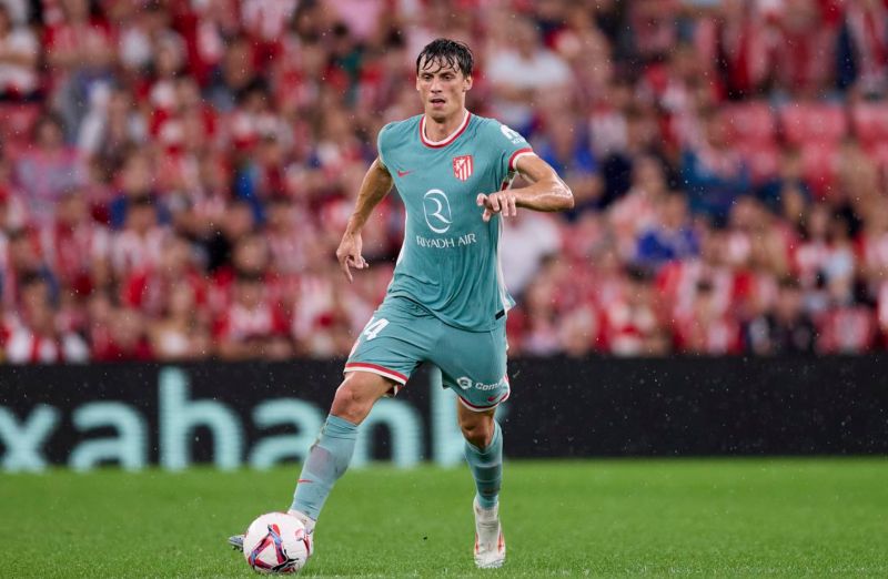 Robin Le Normand sở hữu nền tảng bóng đá vững chắc trước khi đến Real Sociedad